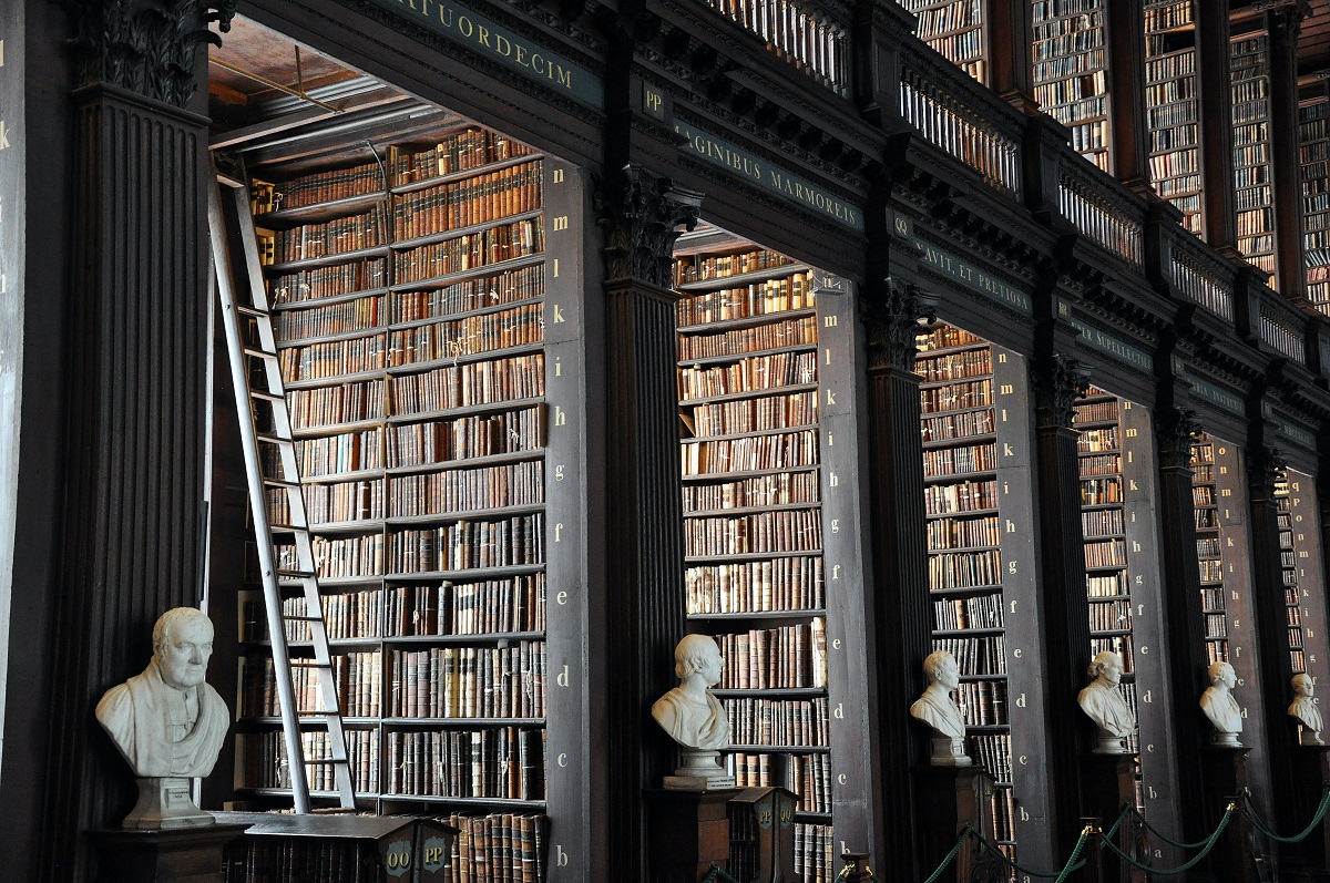 alex-block-Trinity College Library, Dublin