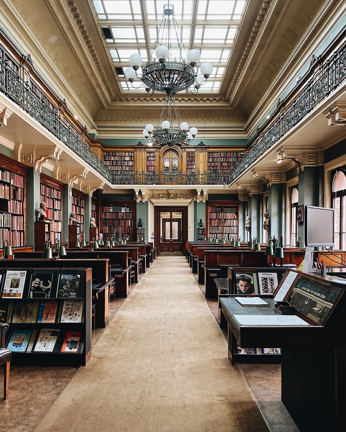 francesca-grima-The Library at Victoria and Albert Museum